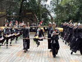 国庆盛筵,从江岜沙:75载华章里的民族文化盛宴,让每一刻都成为永恒记忆!