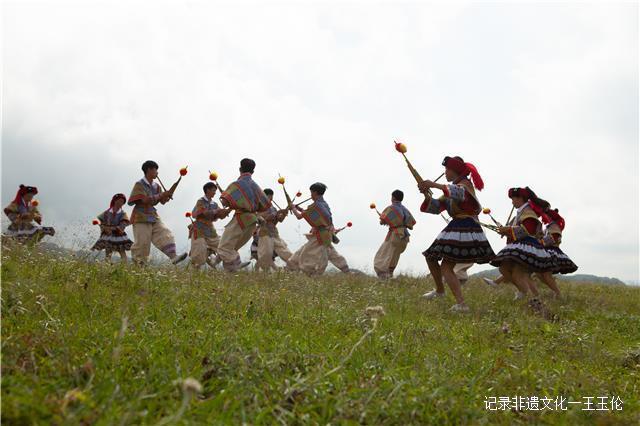 苗族芦笙舞(滚山珠)国家级传承人 ——王景才-图片5