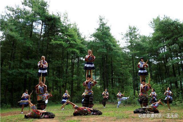 苗族芦笙舞(滚山珠)国家级传承人 ——王景才-图片25