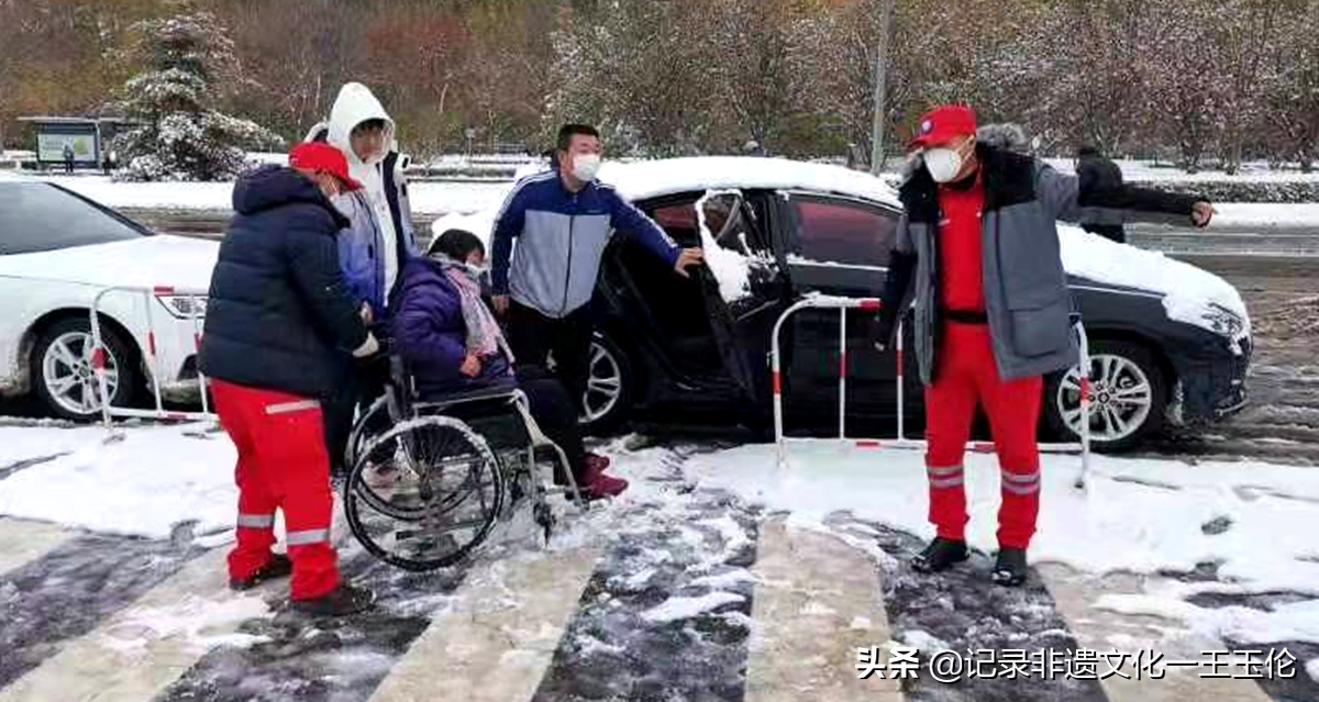 北京李素丽应急救援志愿服务队一天三场奔波
