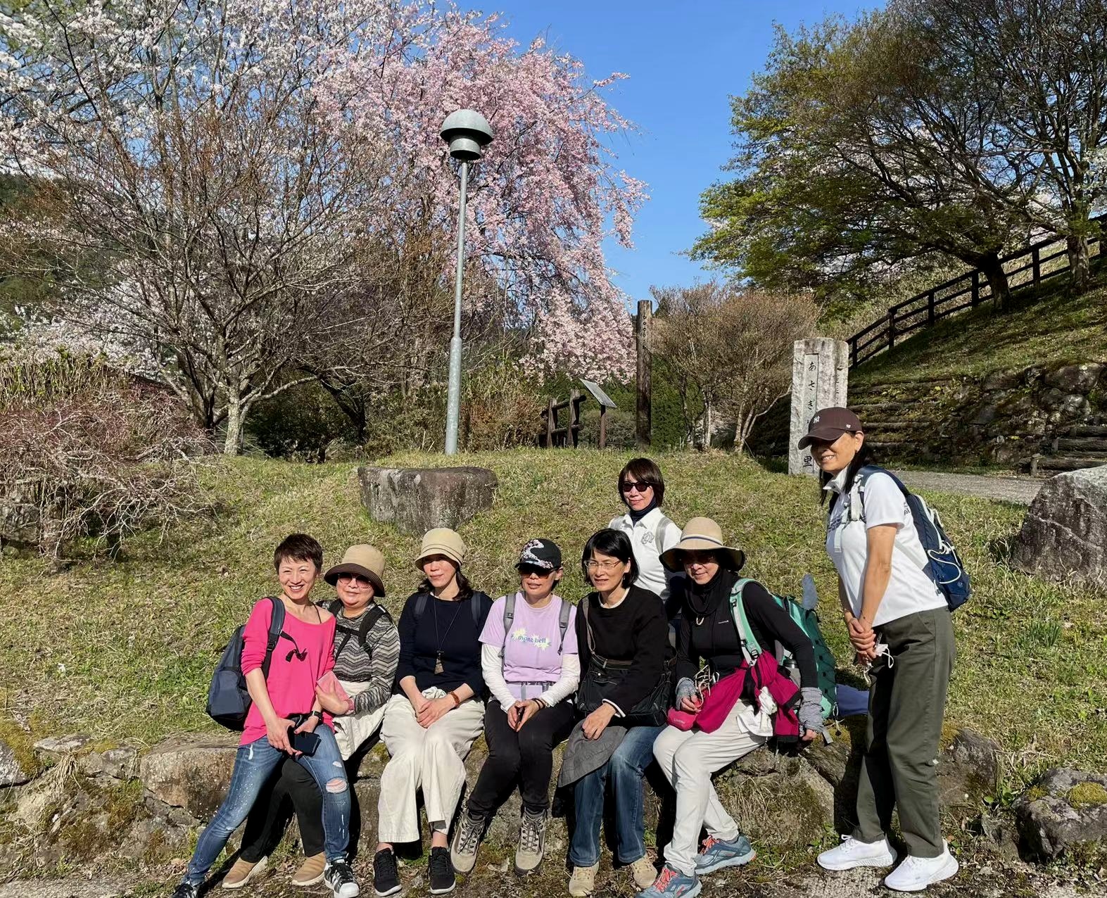 関西中华总商会举办春季郊游活动