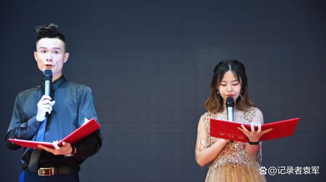 仪商联盟周年庆典在成都友豪罗曼大酒店隆重举行-图片1