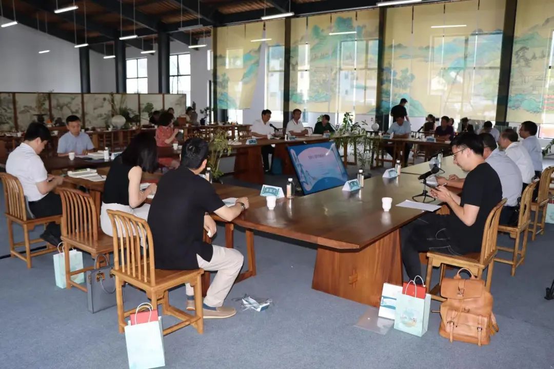 【会讯】挖掘宋韵文化 传承宋韵风华——本会宋韵文化传习基地授牌仪式暨宋韵文化国际传播座谈会在鄞州区东吴镇举行-图片4