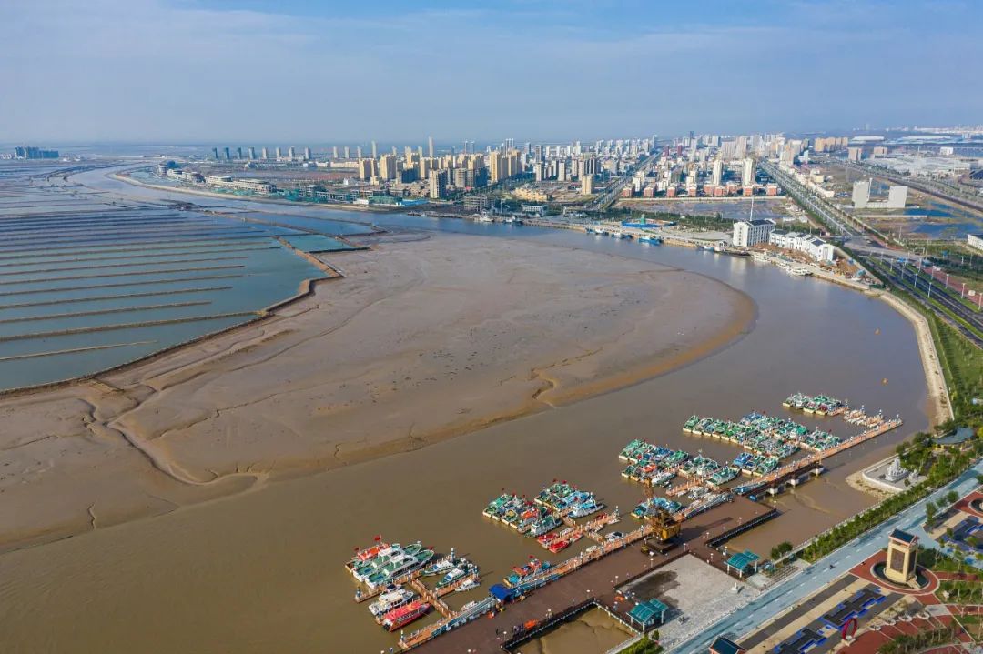 中国海岸线上的“低调城”