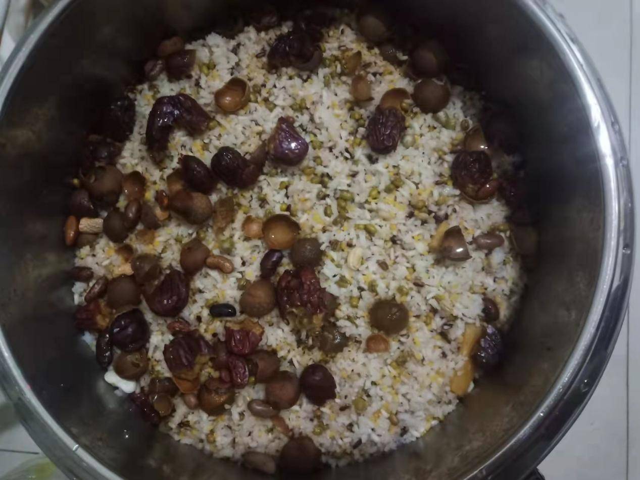 【每日播报】雄安新区容城爱心粥店2022年8月13日(农历七月十六)粥讯-图片2