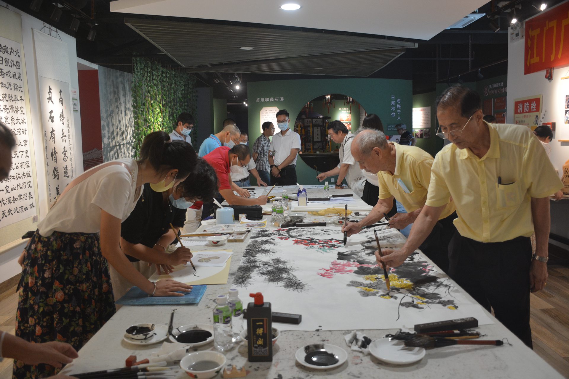 广州地区侨界艺术家代表团走进杜阮寻找最美侨乡