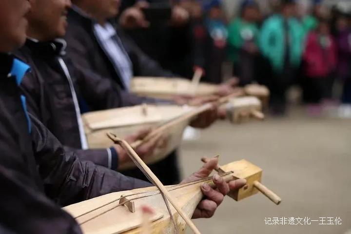 古瓢舞——苗族民间艺术的珍品