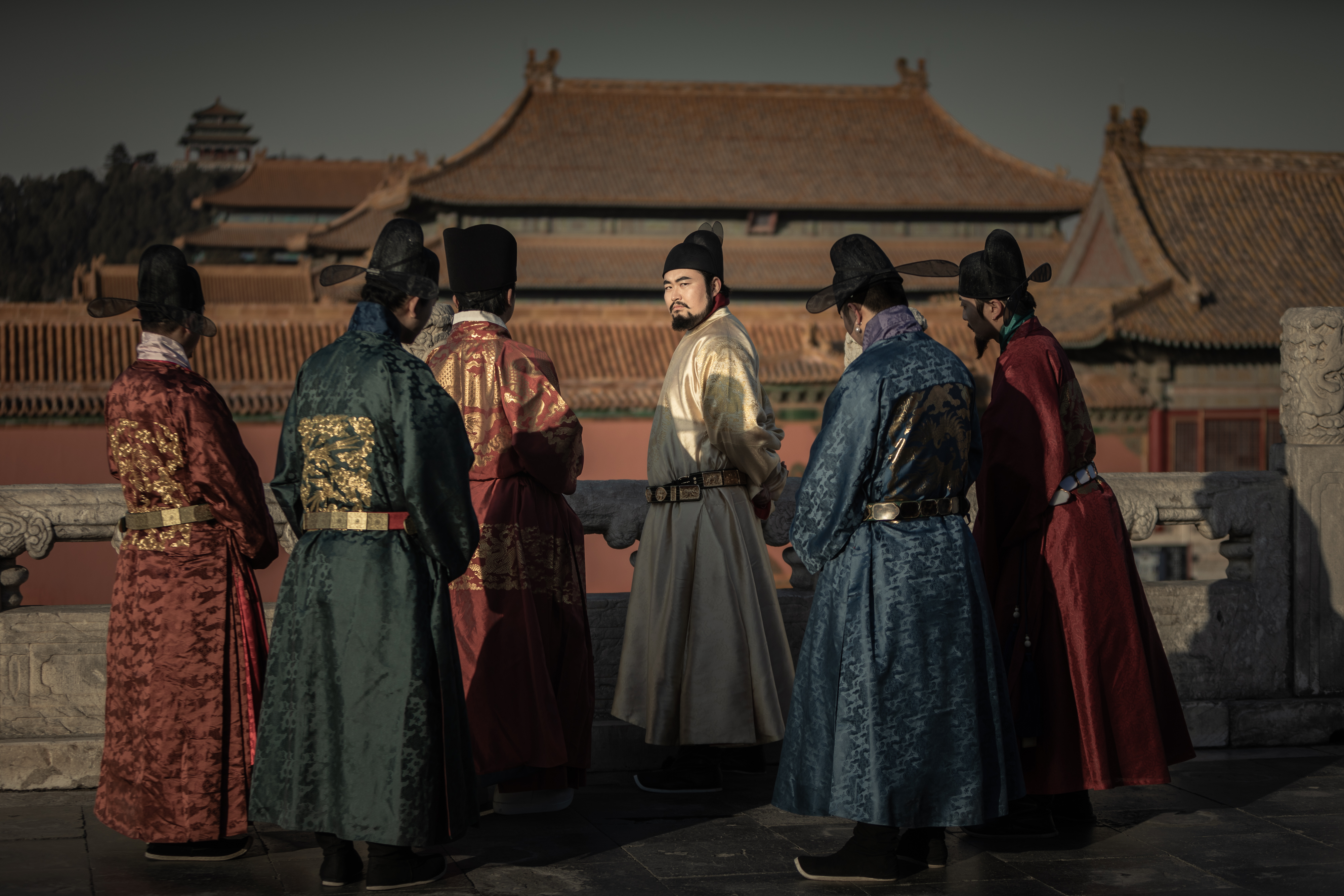 2020年冬天，王轩与几位服饰史爱好者在故宫拍摄，再现六百年前大明风华。摄影/王轩