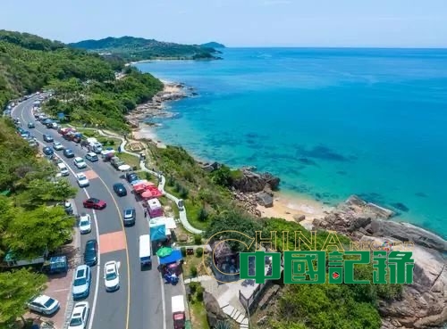 万宁凭啥爆火?这个全国排名超过九寨沟阳朔敦煌……-图片1